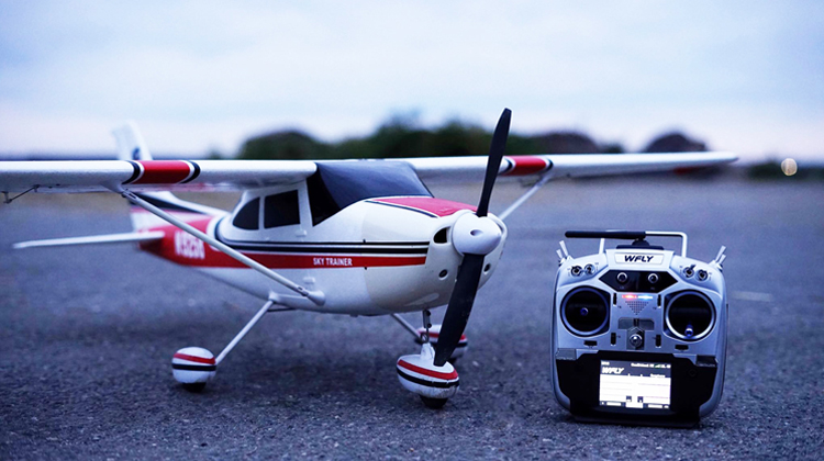 RC airplane transmitters from beginner to professional(图1)